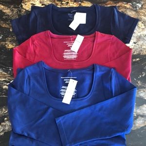 Three white house black market T-shirts